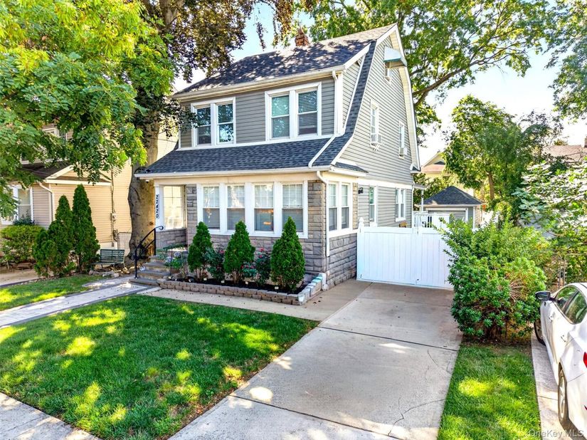 224-20 92nd Avenue, Queens Village NY 11428