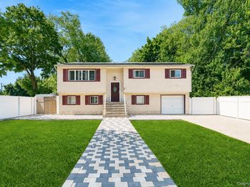 9 Hamlin Avenue