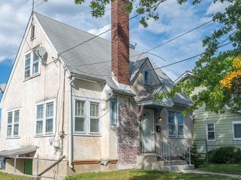 37 Davis Street