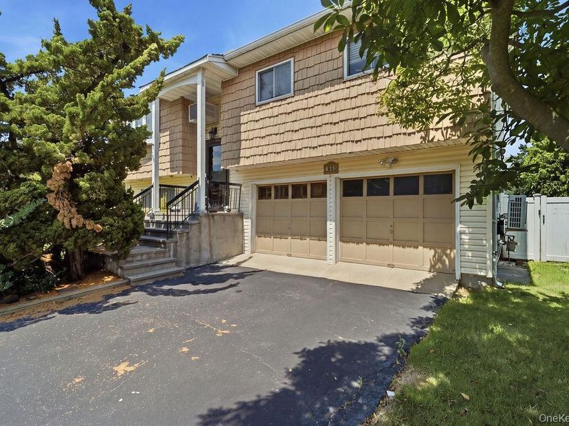 165 Meister Boulevard, Freeport NY 11520