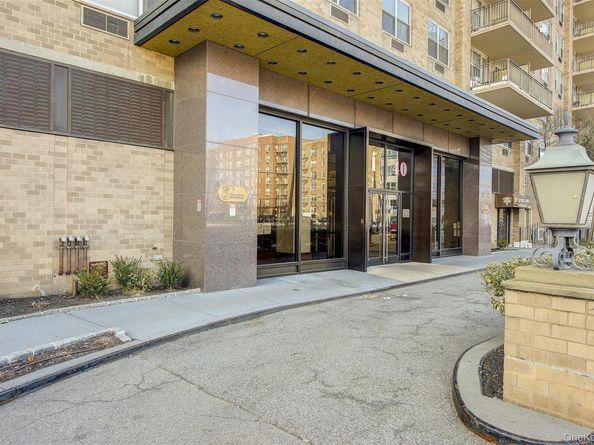 41-40 Union Street 11F, Flushing NY 11355
