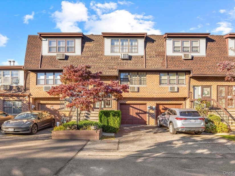 12021 Ketch Court 37, College Point NY 11356