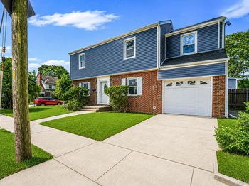 1 Hudson Court
