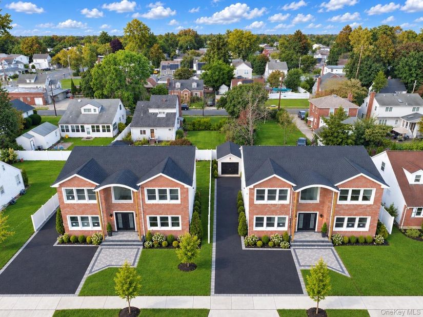 8 Fountain Street, Hicksville NY 11801