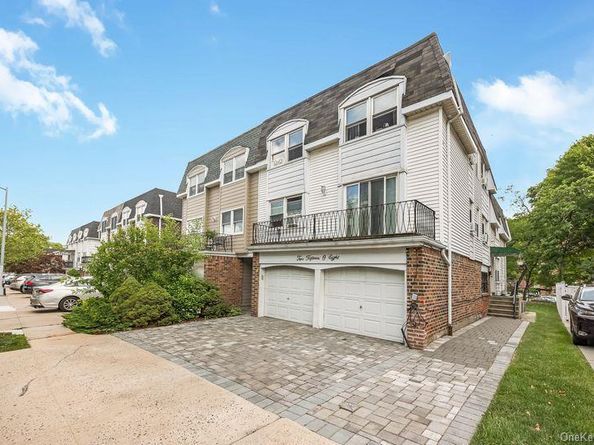 21508 23rd Road, Bayside NY 11360