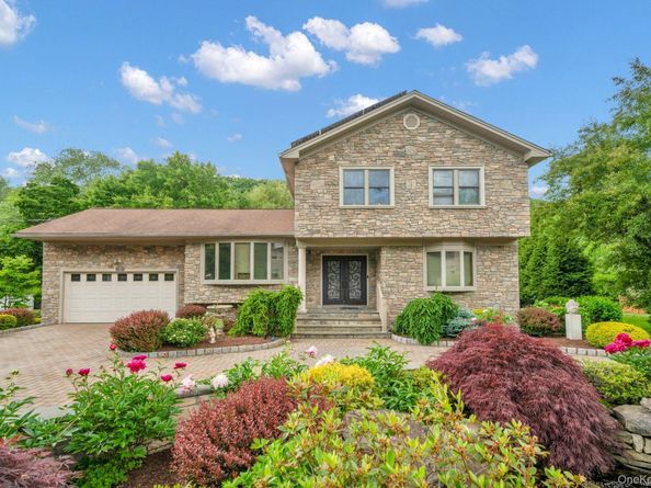 8 Pinehurst Drive, Purchase NY 10577