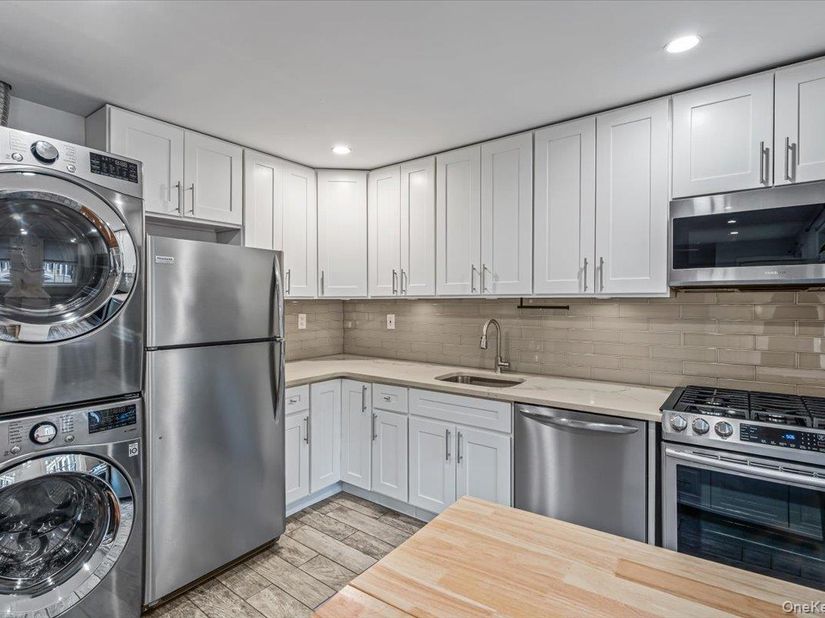 64-62 223rd Place 2, Bayside NY 11364