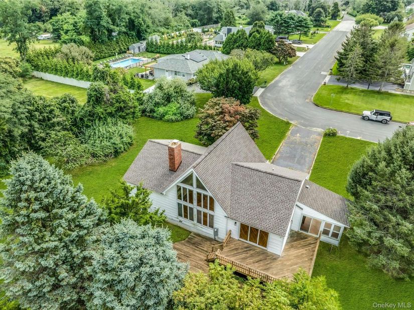 455 Stony Shore Drive, Southold NY 11971