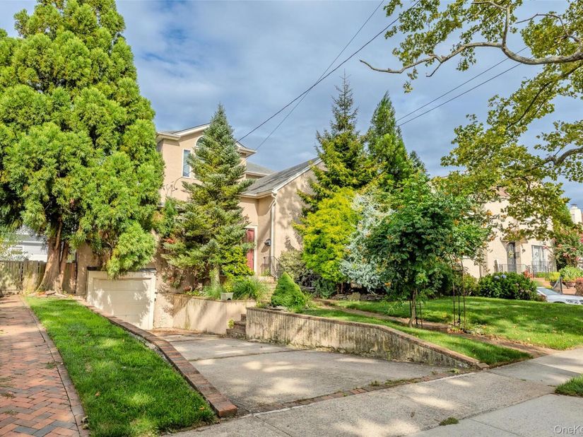 319 Frankel Boulevard, Merrick NY 11566