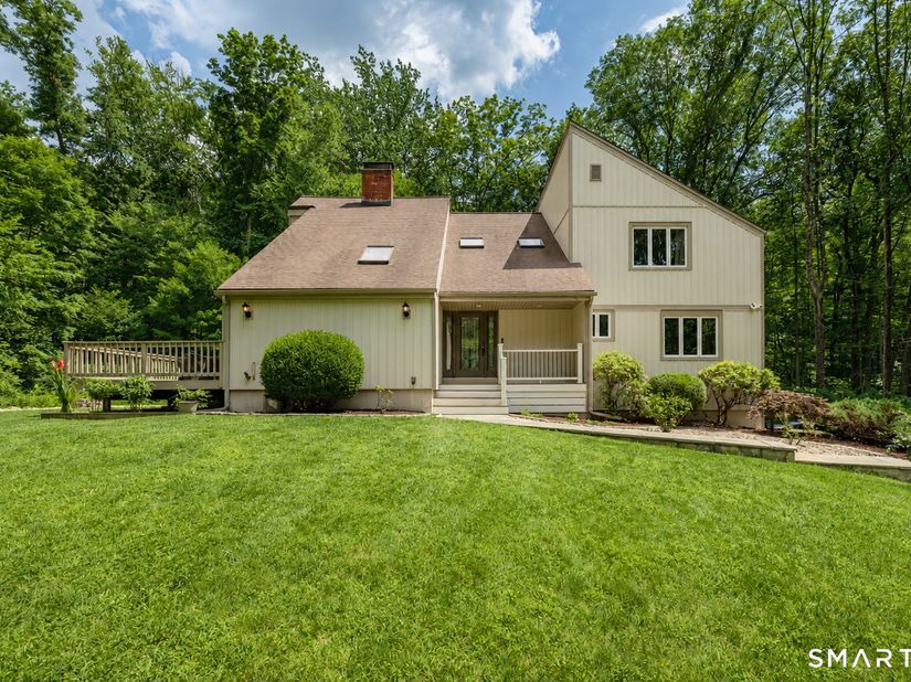 35 Katrina Circle, Bethel CT 06801
