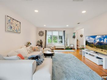 120 E Edsall Boulevard