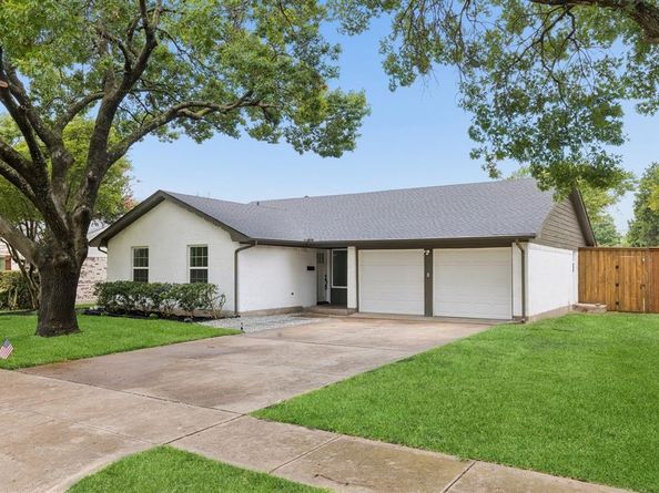 8711  Hackney Lane , Dallas Texas 75238