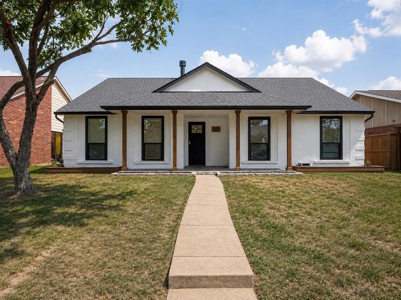4433  Larner Street , The Colony Texas 75056