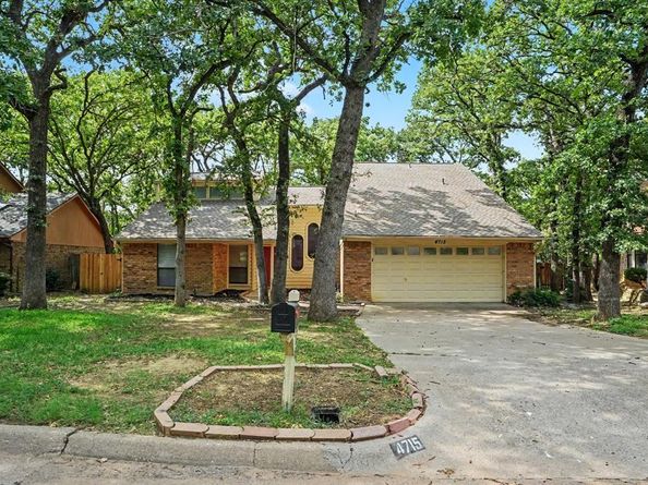 4715  Burning Springs Drive , Arlington Texas 76017