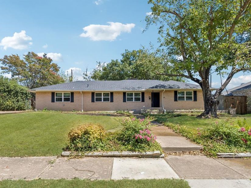 104 N Weatherred Drive , Richardson Texas 75080