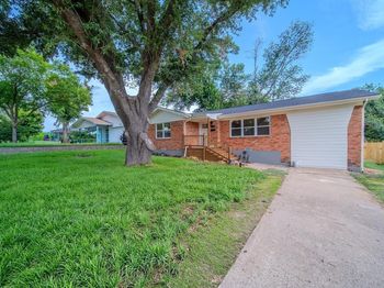 1140  Fair Oaks Drive 