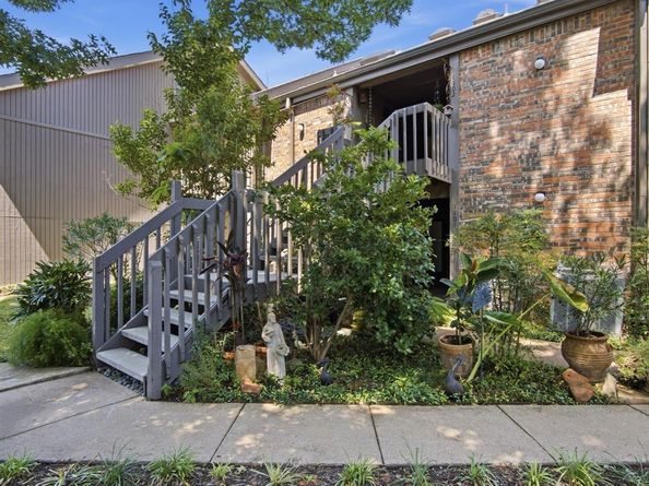 1104  Signal Ridge Place  1104, Rockwall Texas 75032