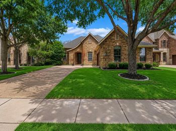 5833  Crescent Lane 
