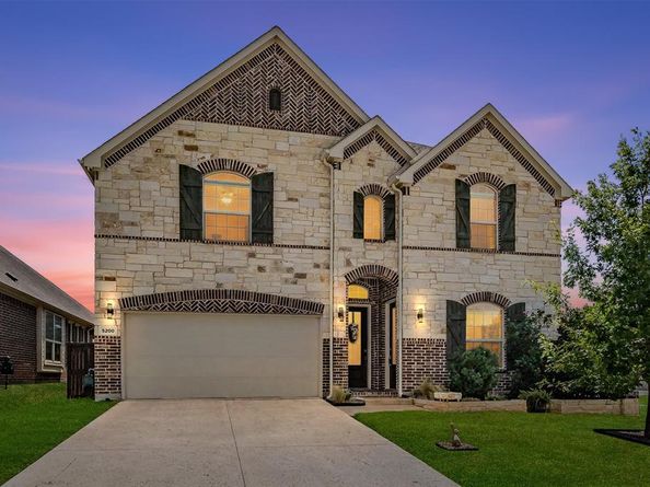 5200  Bradford Green Trail , Flower Mound Texas 75028