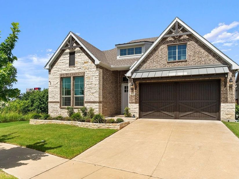 4705  Brockwell Drive , Carrollton Texas 75010