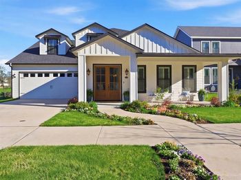 820  Park Place Boulevard 