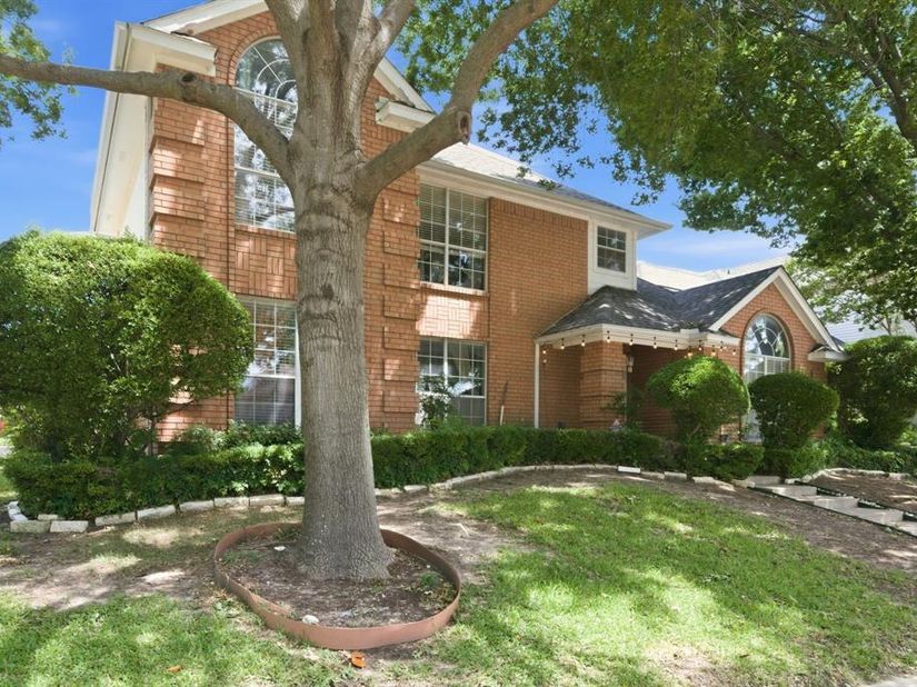 8461  Golf Club Circle , Fort Worth Texas 76179