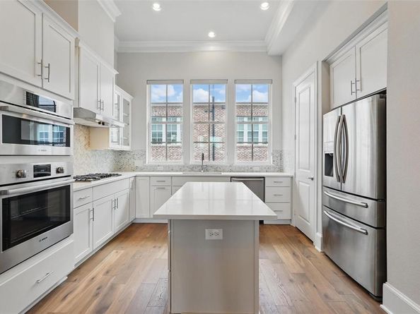 4627  Warwood Lane , Dallas Texas 75219