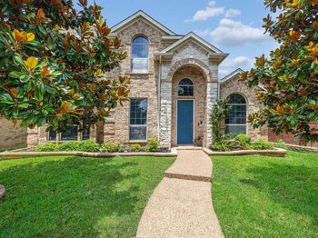 9004  Regal Oaks Drive 