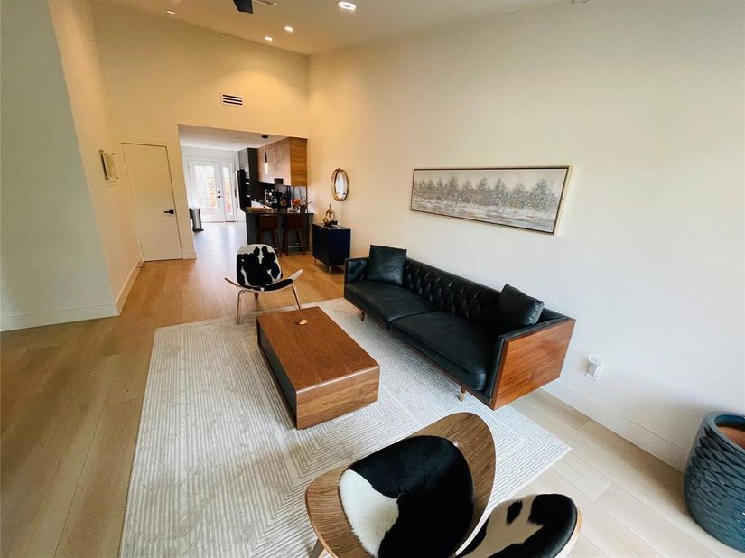 13704  Flagstone Lane , Dallas Texas 75240