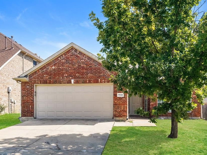 7932  Glenway Drive , Dallas Texas 75249