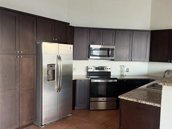 2502  Live Oak  
