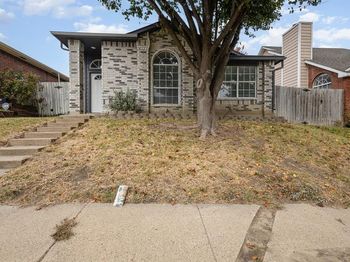 1529  Savannah Street 