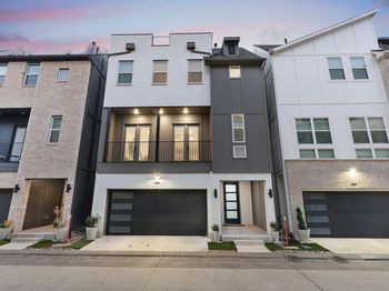 2635  Carmelita Street 