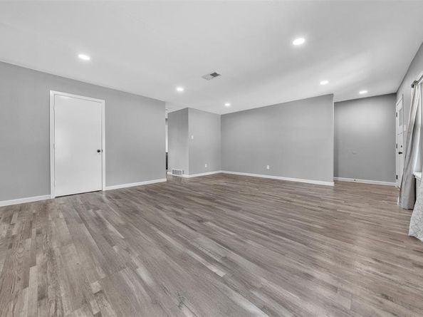 2628  Belhaven Drive , Mesquite Texas 75150