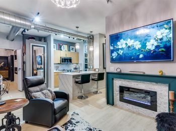 221 W Lancaster Avenue 