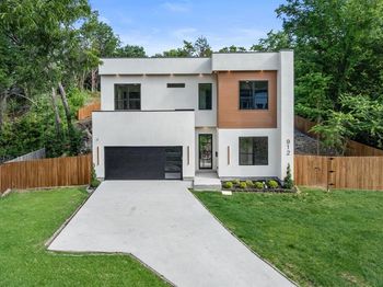 912  Brookwood Drive 