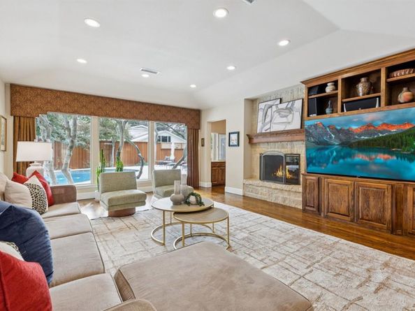 6830  Gateridge Drive , Dallas Texas 75254