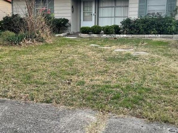 2512  collingwood Drive , Farmers Branch Texas 75234