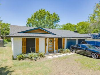 325  Clary Drive 