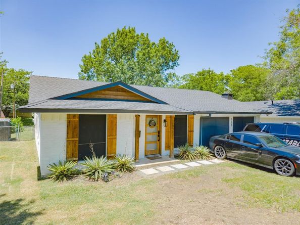 325  Clary Drive , Mesquite Texas 75149
