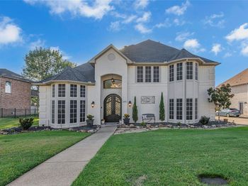 1320  Shores Boulevard 