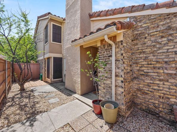 4241  Madera Road  4, Irving Texas 75038