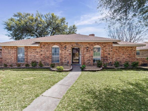 5222  Collingwood Drive , Garland Texas 75043