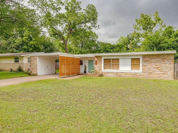 2904  Martin Lydon Avenue , Fort Worth Texas 76133