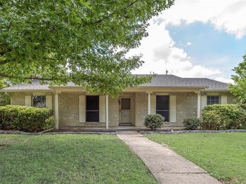 936  Mossvine Drive 