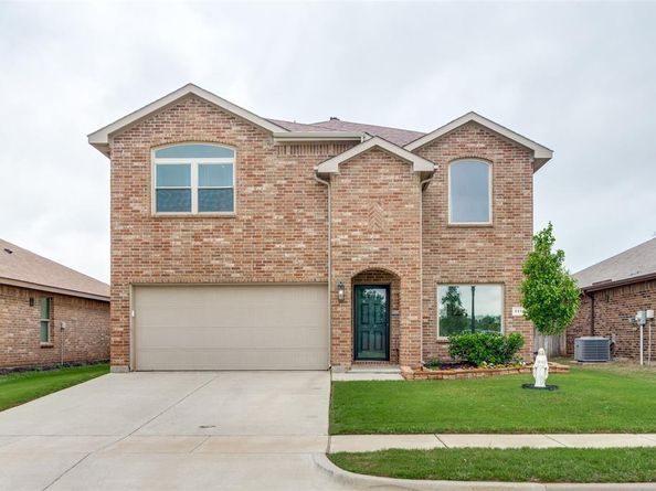 1116  Autumnwood Drive , Azle Texas 76020