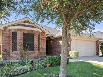 1001  Pigeon Hawk Drive 