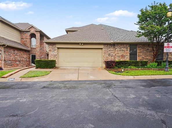 1230  Woodland Park Drive , Hurst Texas 76053