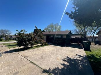 1126  Hickory Trail 