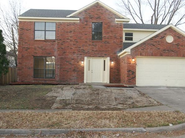 610  Squaw Creek Court , Arlington Texas 76018